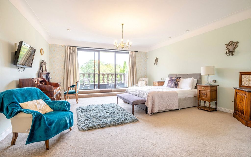 Additional image 20 of 8 bed detached house for saleChester Street, St. Asaph, Denbighshire LL17