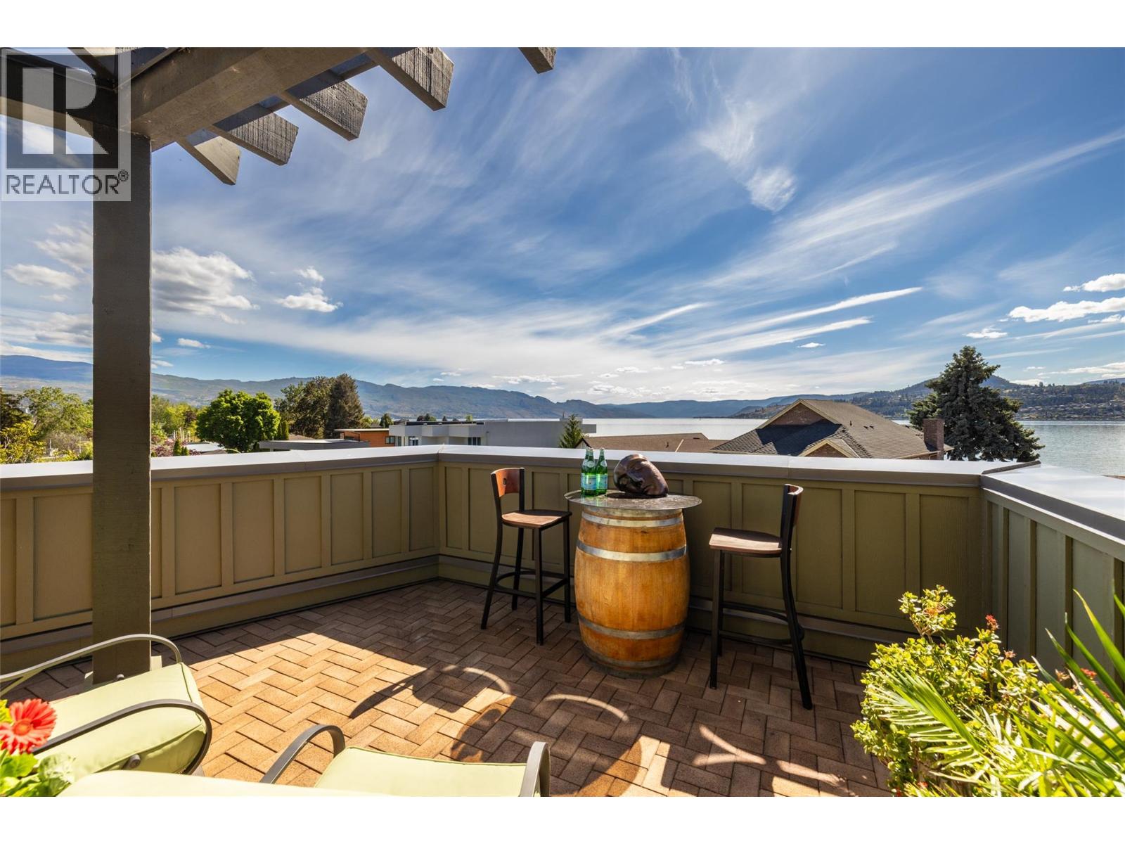 Additional image 3 of 305-2901 Abbott Street, Kelowna, BC, V1Y1G7