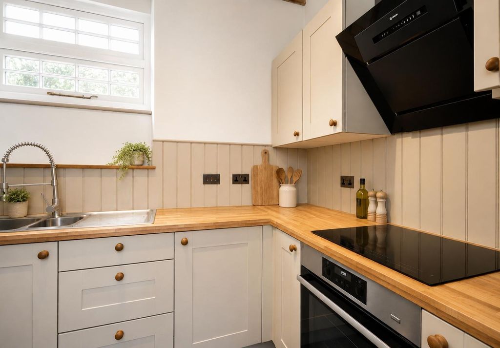 Additional image 30 of 7 bed detached house for saleLlywnon, 61 St James Street, Narberth SA67