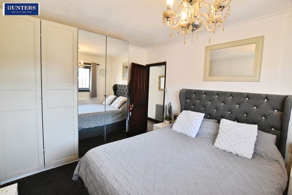 Additional image 9 of 2 bed semi-detached bungalow to rentLeaburn Road, Messingham, Scunthorpe DN17