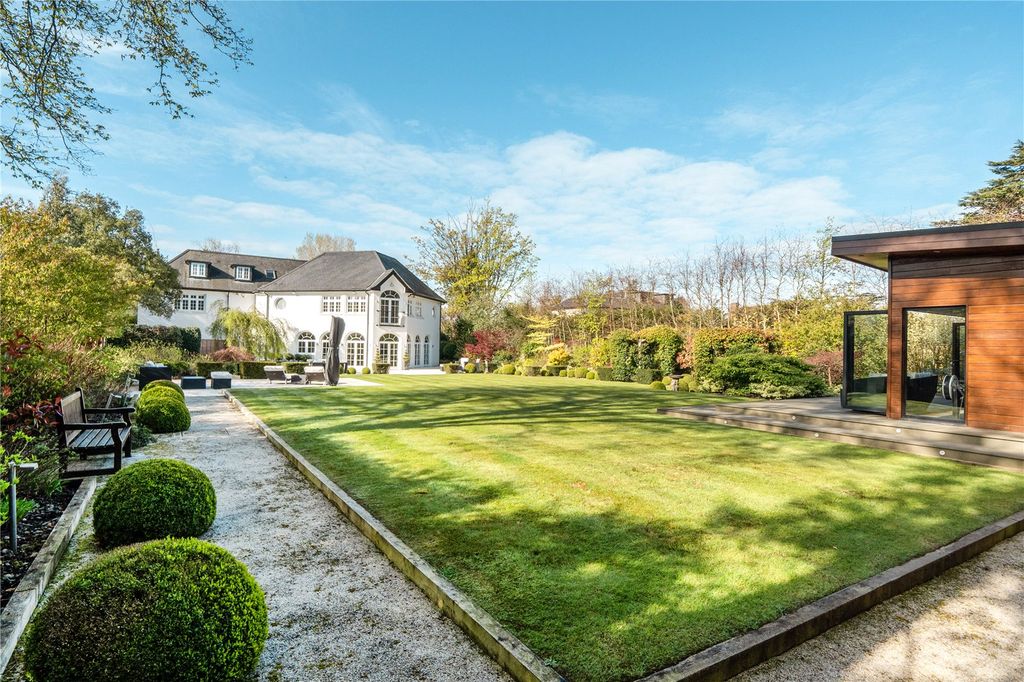 Additional image 17 of 6 bed detached house for salePriory Drive, Stanmore HA7