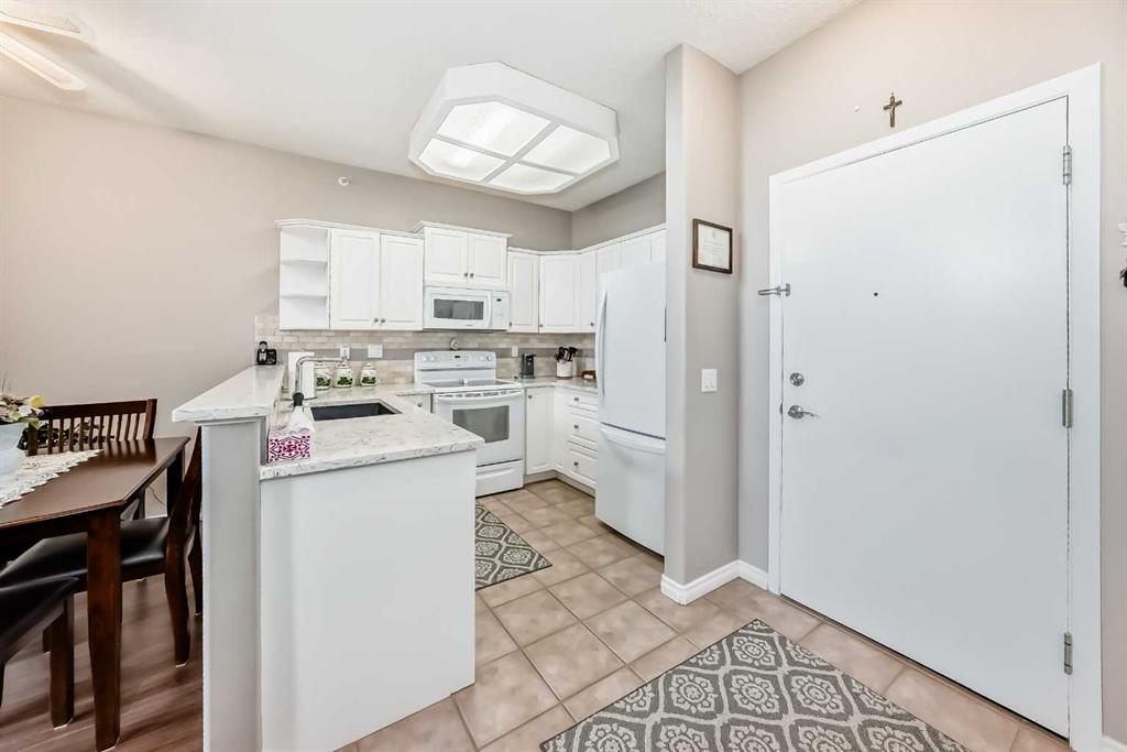 Additional image 6 of 2122-2122 Patterson View SW, Calgary, AB, T3H3J9
