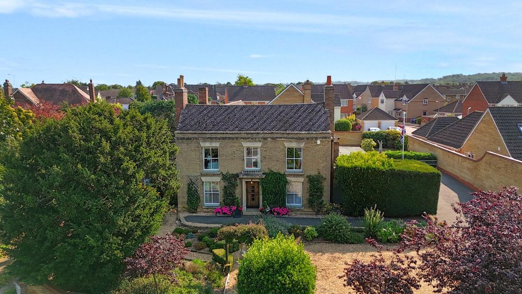Additional image 25 of 4 bed property for saleLondon Road, Sandy SG19