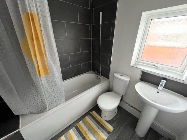 Additional image 6 of 4 bed terraced house to rentSummergangs Road, Hull HU8