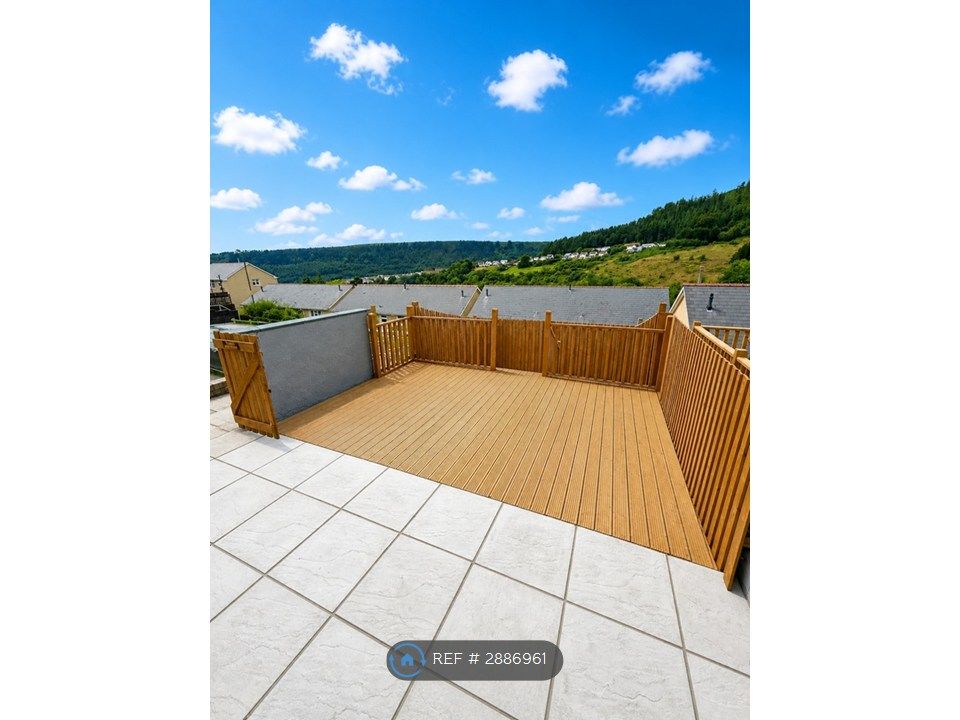 Additional image 10 of 4 bed semi-detached house to rentHill Crest View, Abertillery NP13
