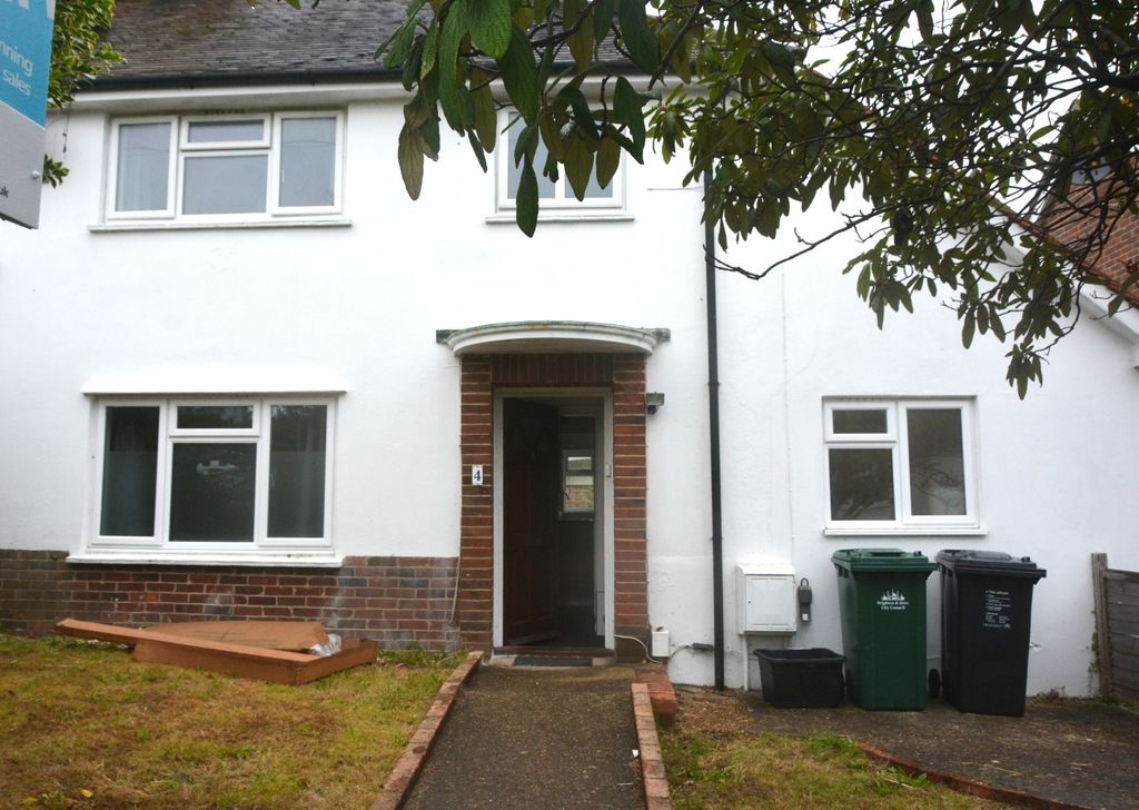 6 bed shared accommodation to rentMiddleton Rise, Brighton BN1