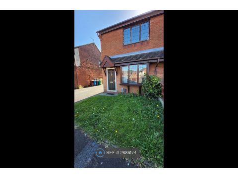 Innis Avenue, Manchester M40