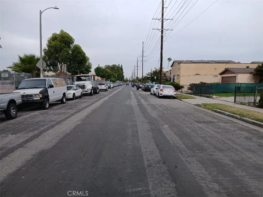 Additional image 21 of 940 W 78th Street, Los Angeles, CA 90044