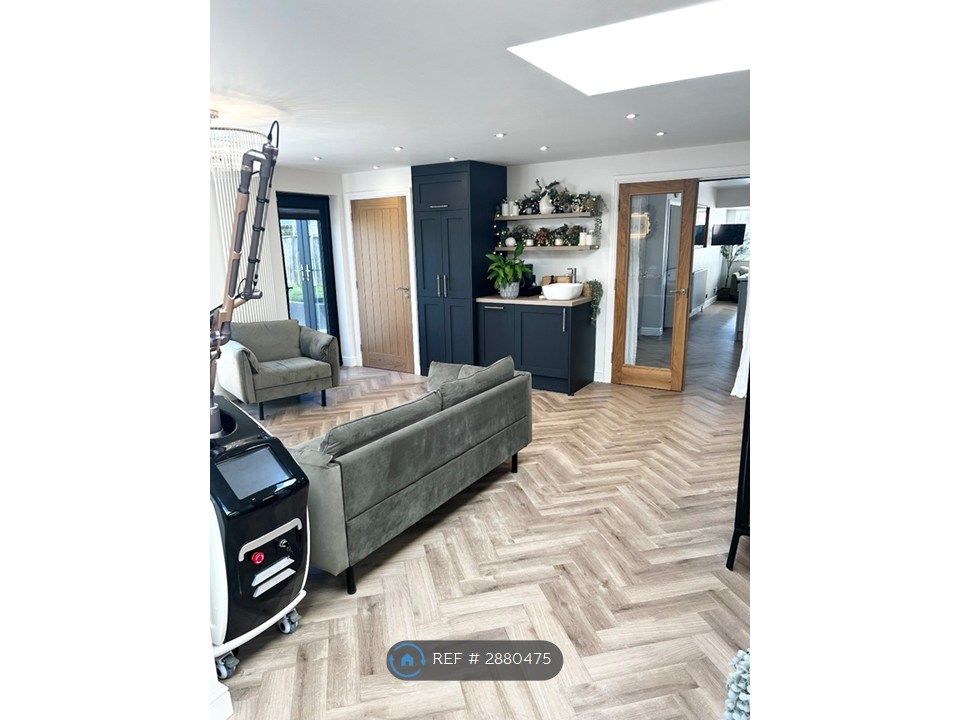 Additional image 8 of 5 bed detached house to rentGrendon Gardens, Darlington DL2