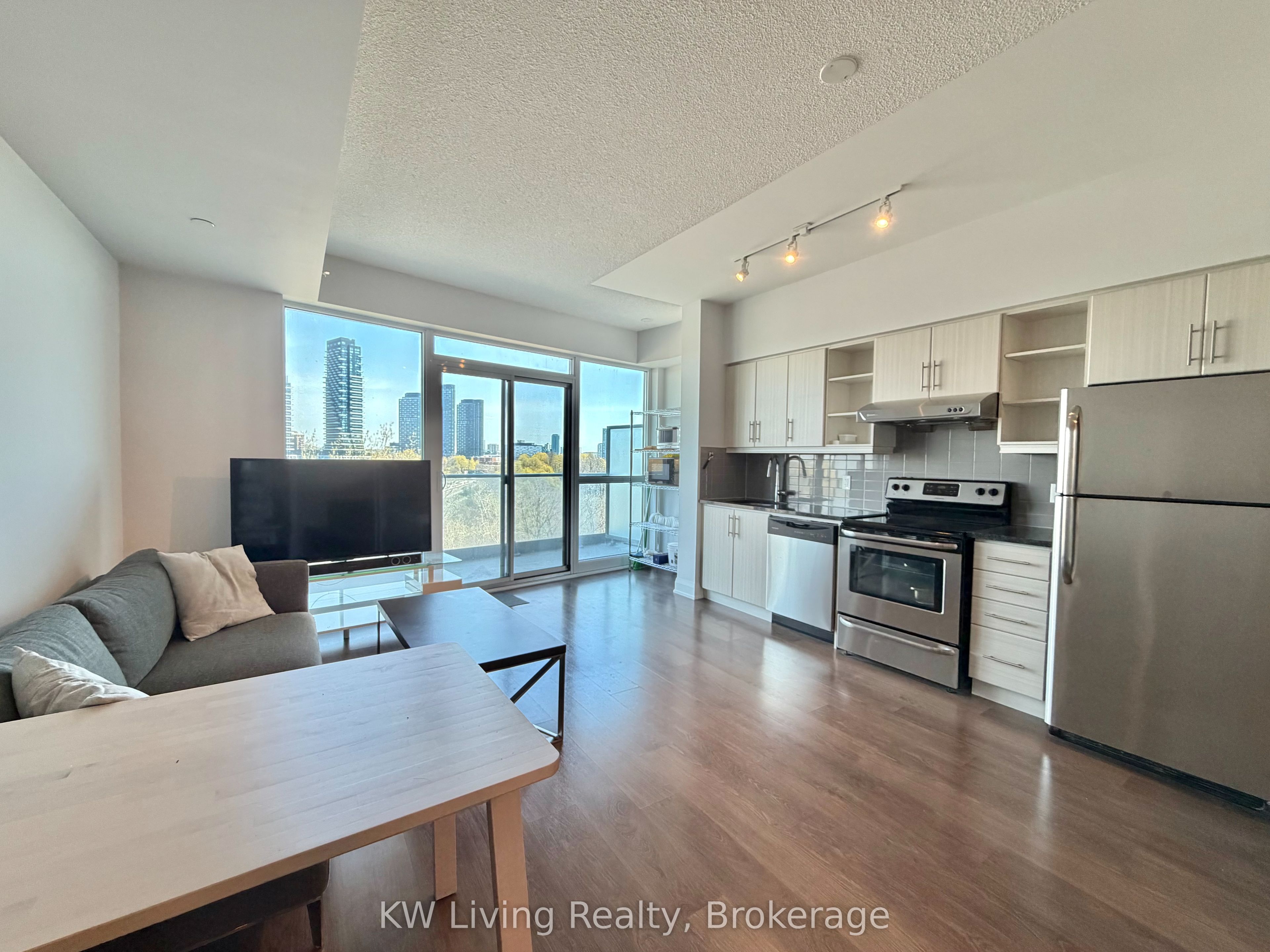 Additional image 3 of 517-160 Vanderhoof Avenue, Toronto, ON, M4G 0B7
