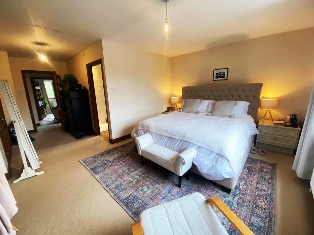 Additional image 10 of 5 bed detached house to rentRossett Holt Grove, Harrogate HG2