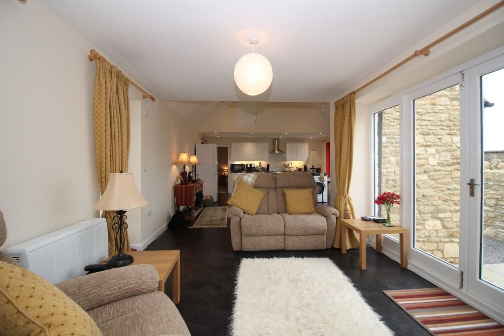 Additional image 11 of 3 bed barn conversion to rentMonkton Farleigh, Bradford-On-Avon BA15