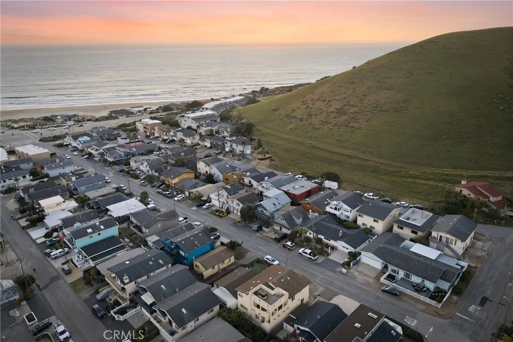 482 Yerba Buena Street, Morro Bay, CA 93442