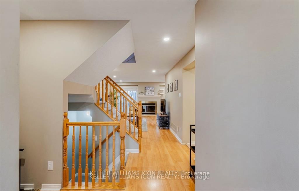 Additional image 4 of 83 Wrenwood Crescent, Ottawa, ON, K2G 5V5