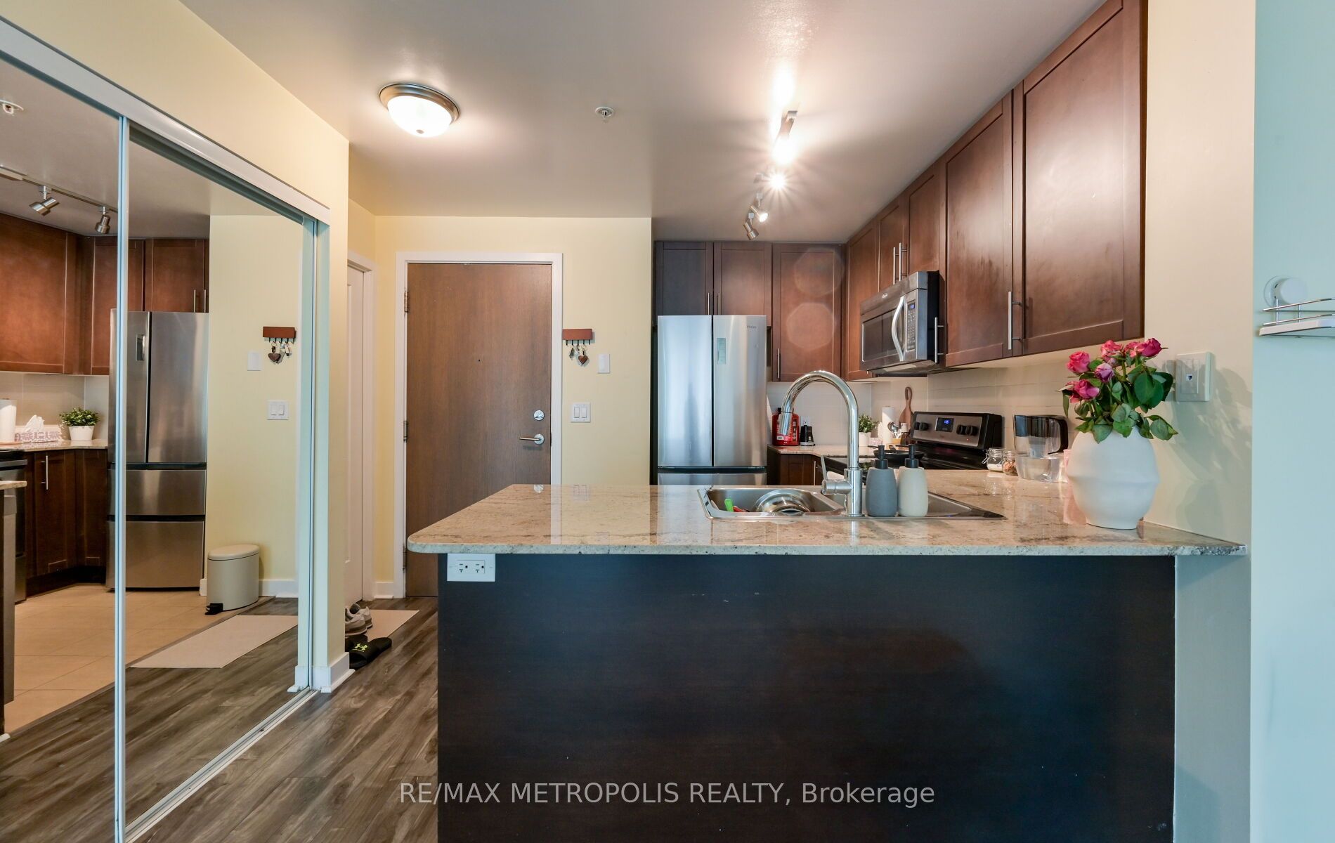 Additional image 6 of 1004-3985 Grand Park Drive, Mississauga, ON, L5B 0H8