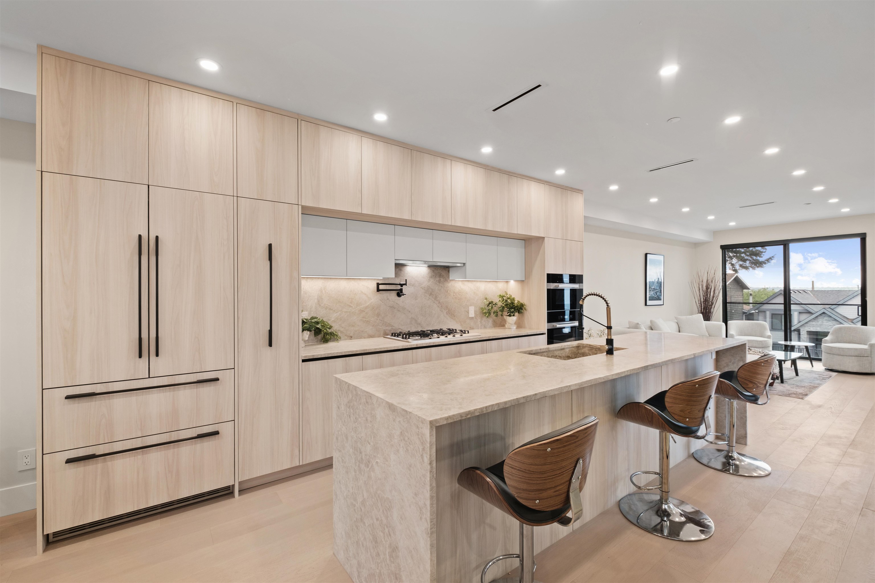 Additional image 6 of 502 5th Street E, North Vancouver, BC, V7L 1M4