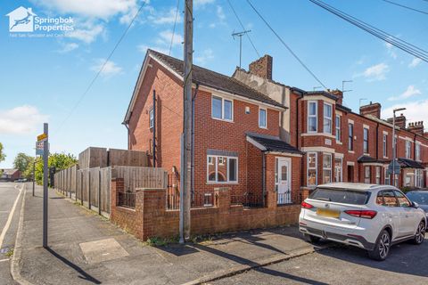 Cliffdale Drive, Crumpsall, Manchester, Greater Manchester M8