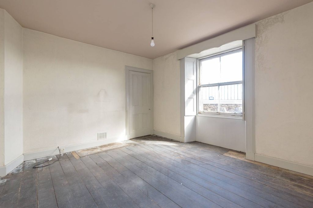 Additional image 4 of 3 bed flat for saleBeach House, 8 Melbourne Road, North Berwick EH39