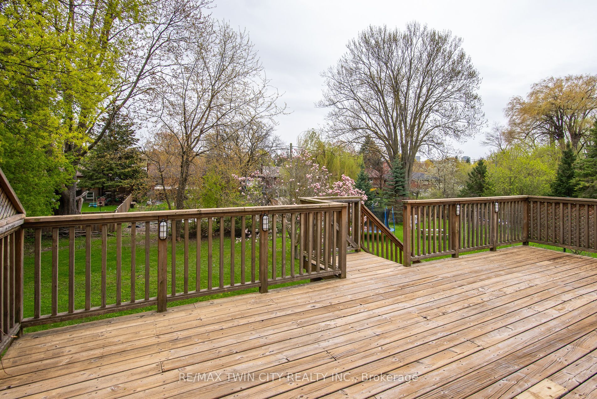 Additional image 5 of 143 Bridgeport Road E, Waterloo, ON, N2J 2K3