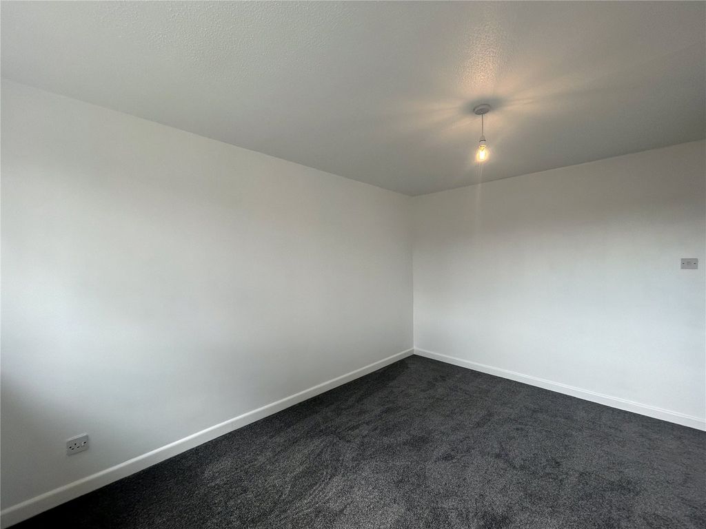 Additional image 7 of 3 bed end terrace house to rentLudlow Close, Bridgwater, Somerset TA6