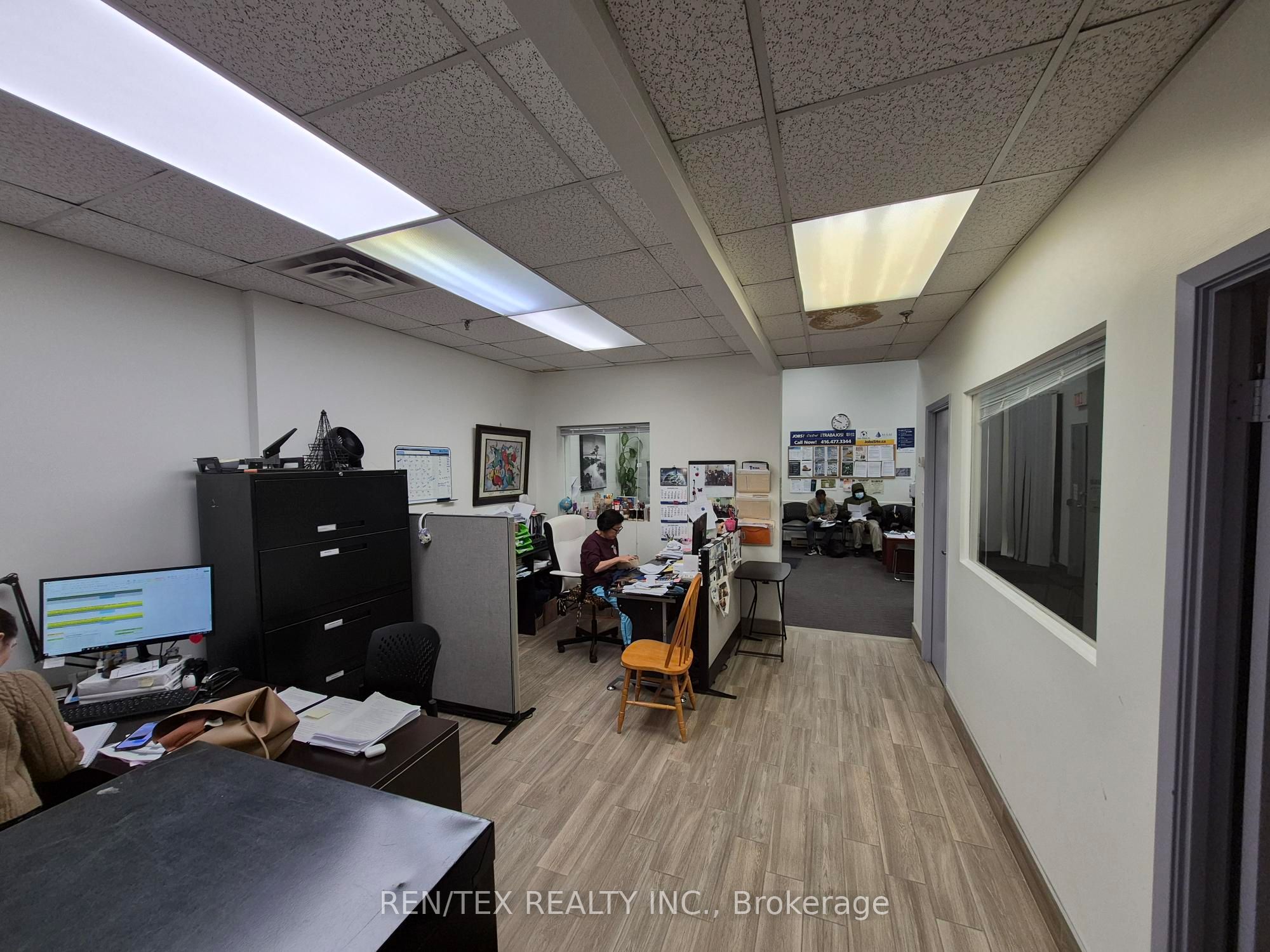 Additional image 5 of 122-5050 Dufferin Street, Toronto, ON, M3H 5T5