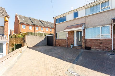 Parklands, Bristol BS15