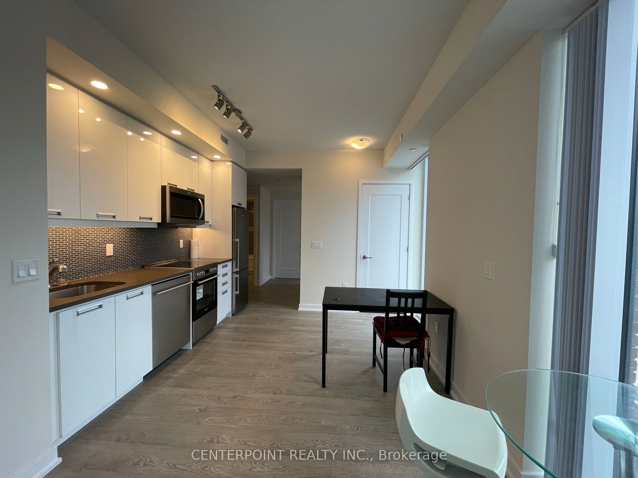 Additional image 4 of 1601-99 John Street, Toronto, ON, M5V 0S6