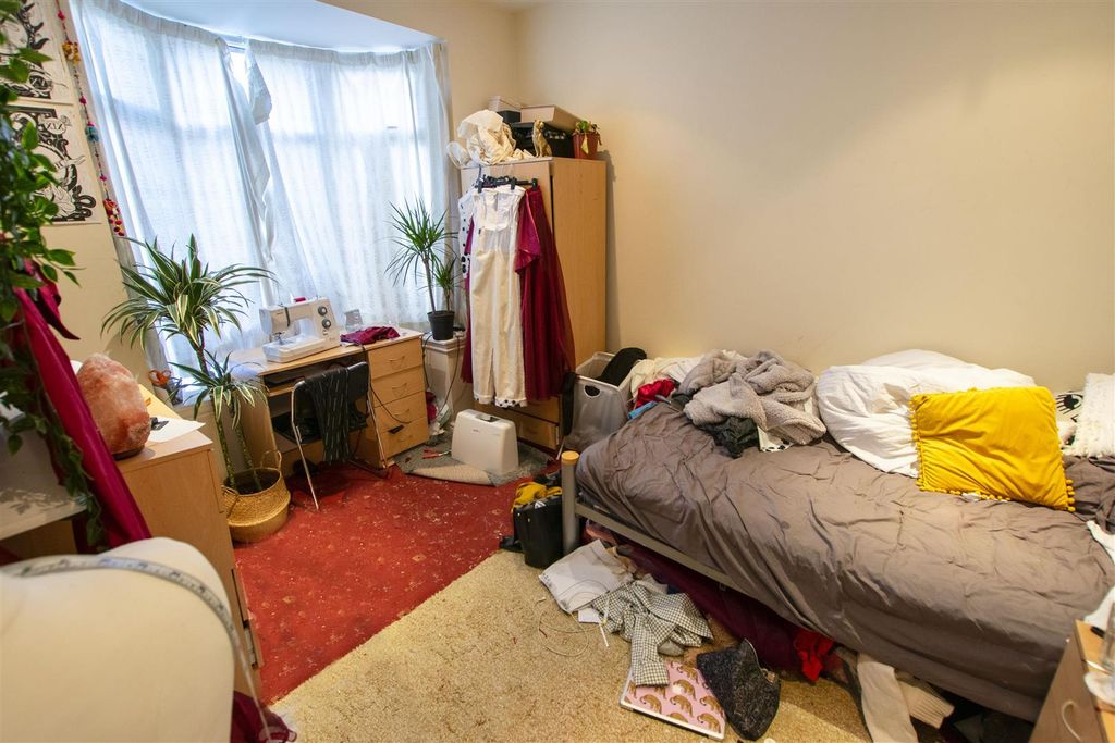 7 bed shared accommodation to rentHeeley Road, Birmingham, West Midlands B29 photo 5