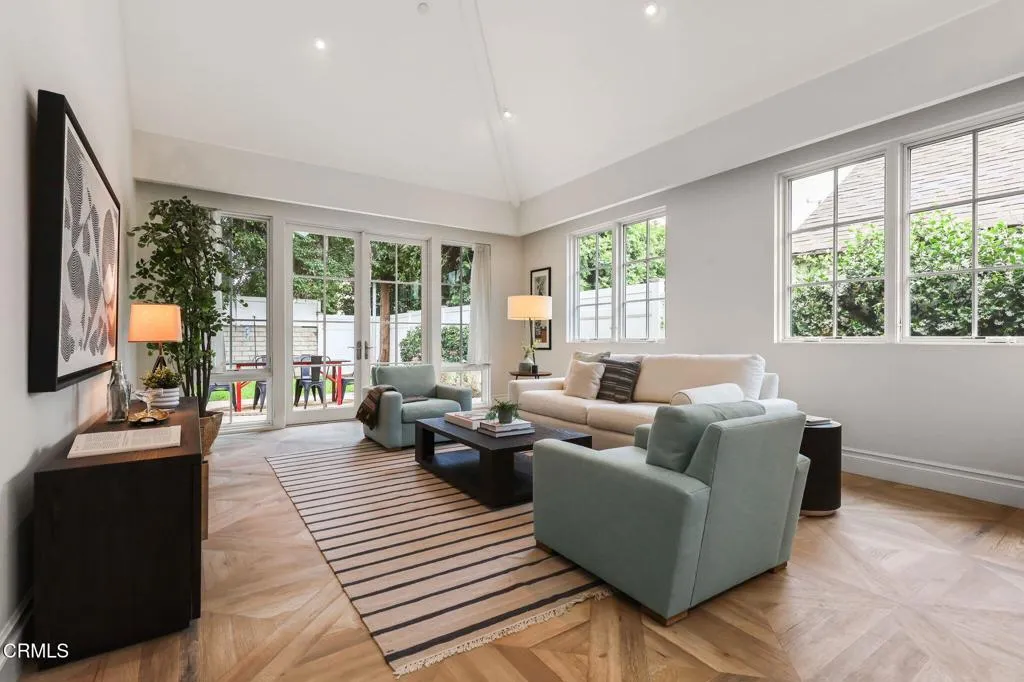 Additional image 11 of 314 S Orchard Drive, Burbank, CA 91506