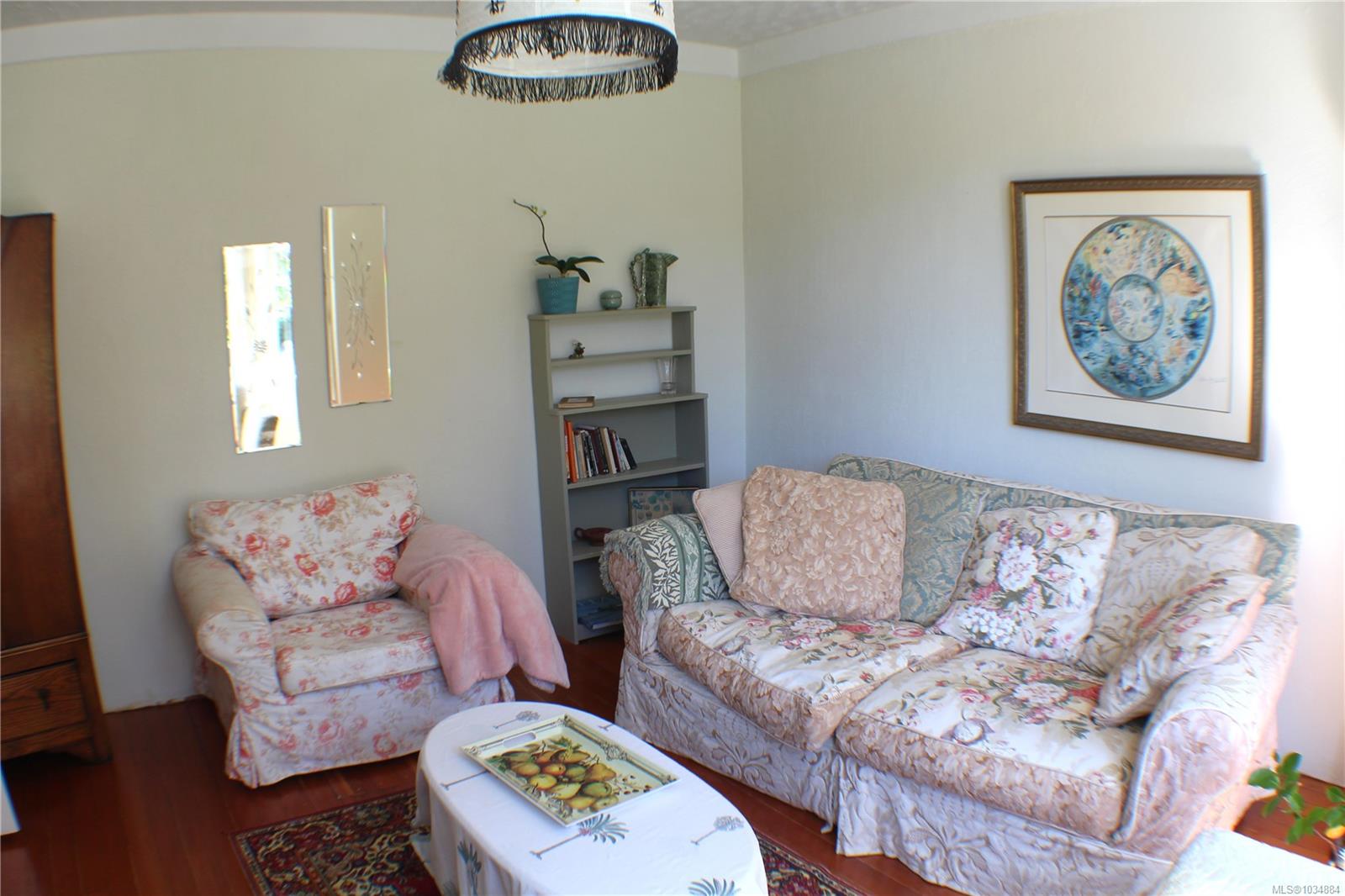 Additional image 3 of 1404 Taunton Street, Victoria, BC, V8R 1W9