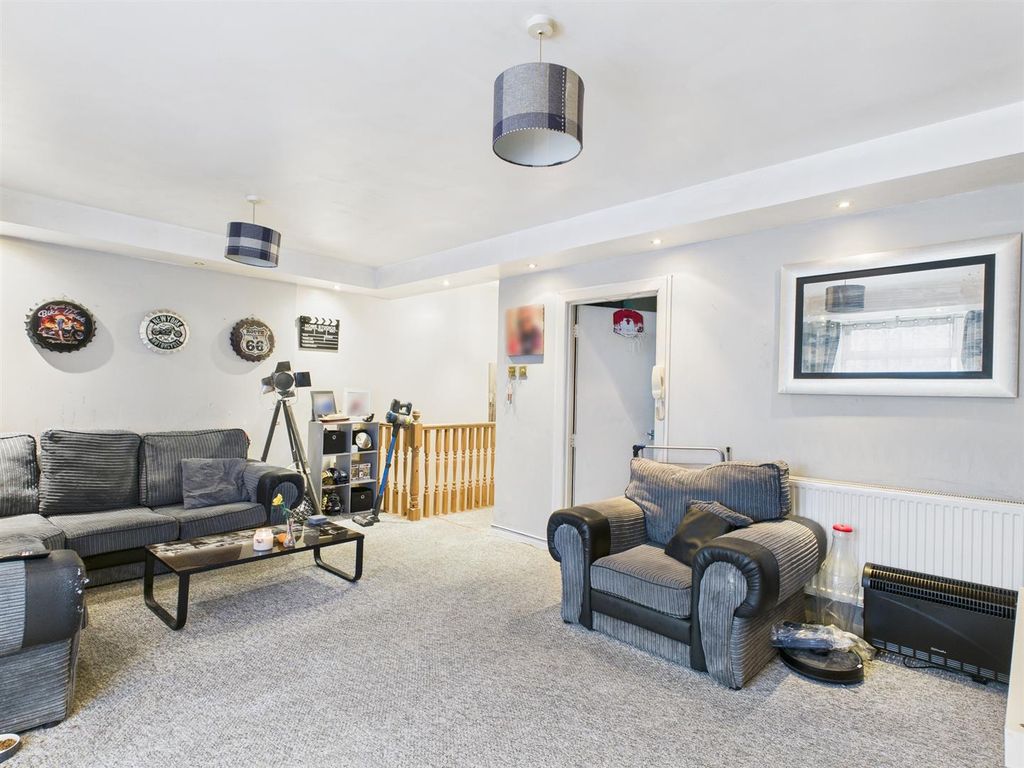 Additional image 4 of 1 bed flat for saleMary Street, Porthcawl CF36