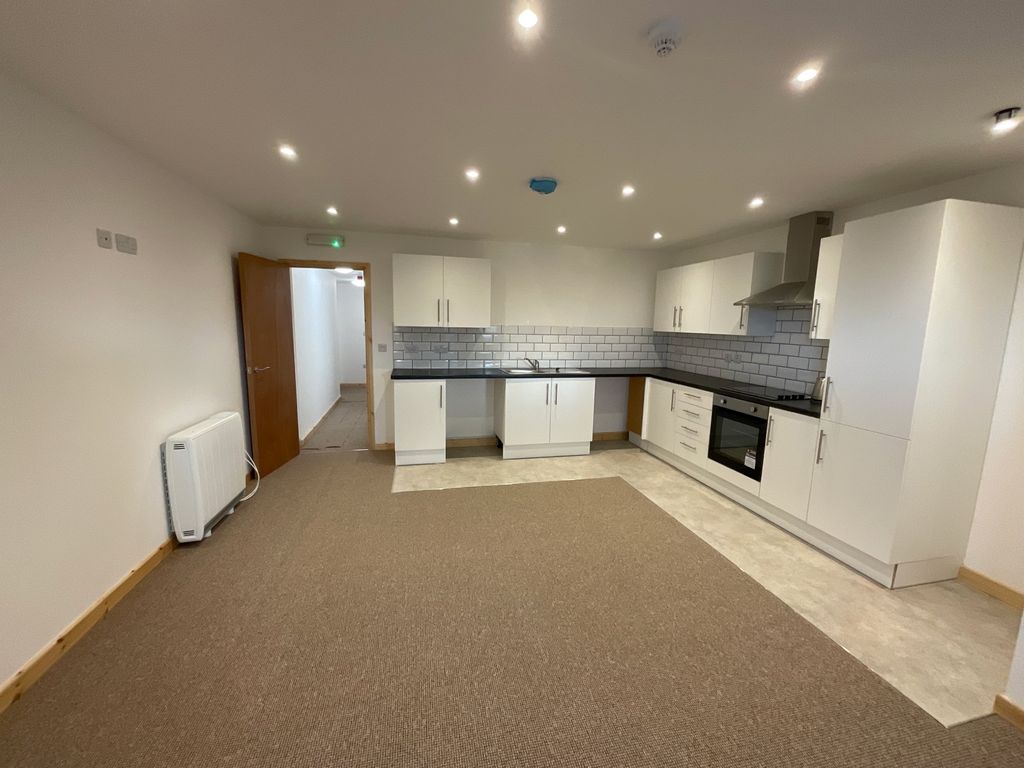 3 bed flat to rentOn The Waves, Crooklets, Bude, Cornwall EX23
