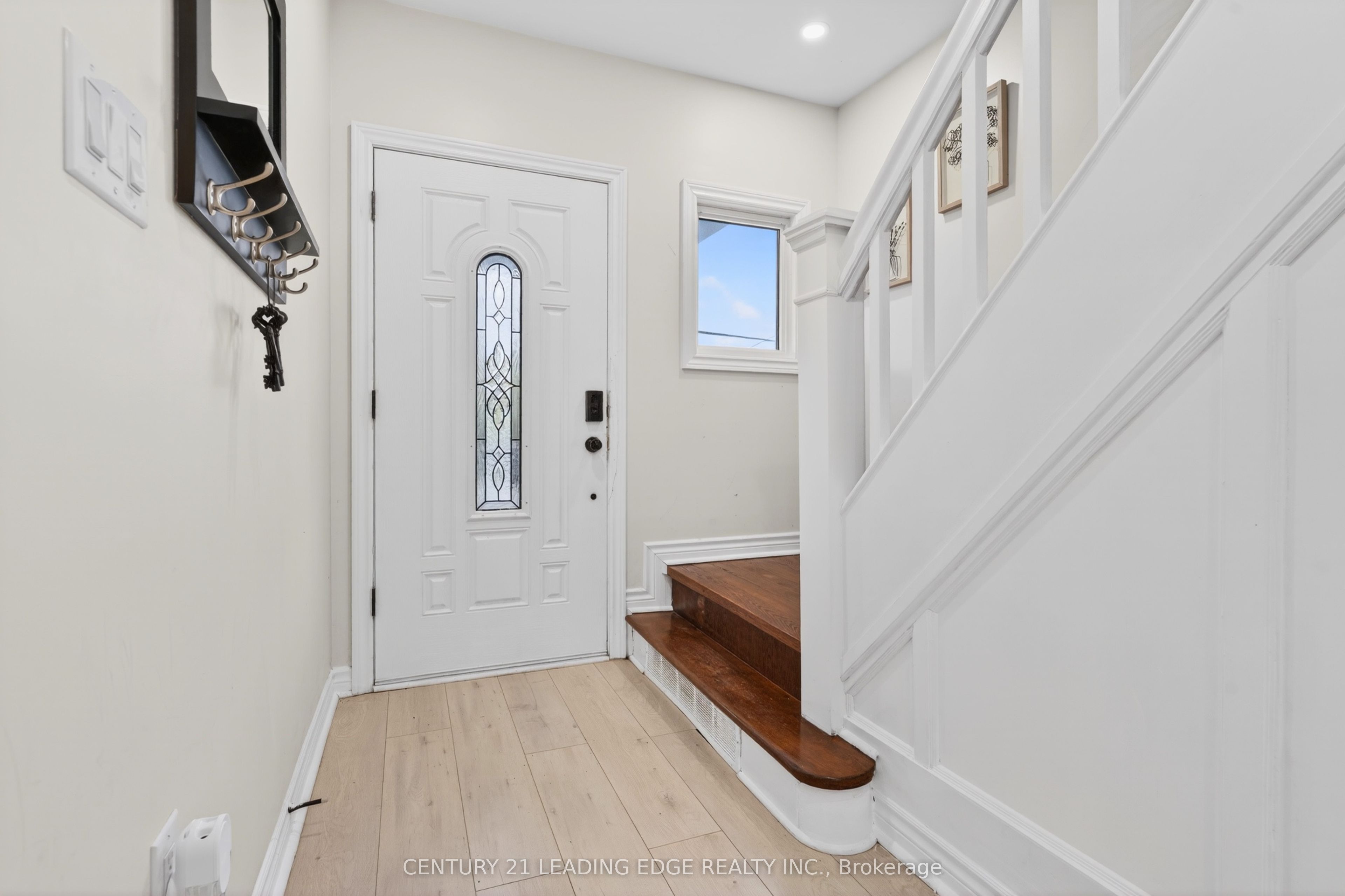 Additional image 6 of 90 Park Road S, Oshawa, ON, L1J 4G9