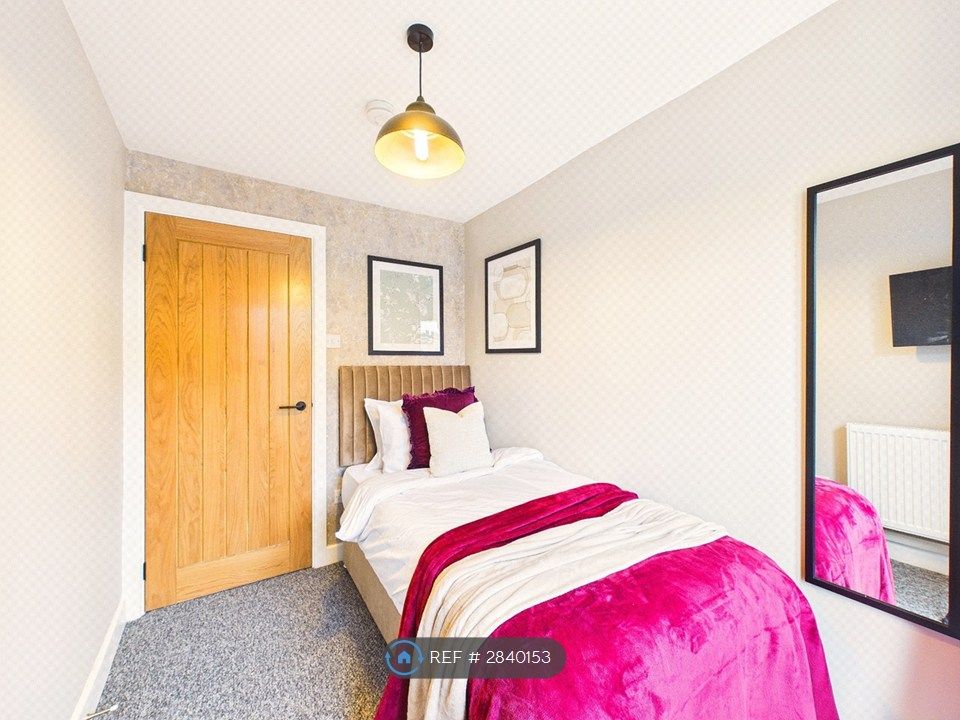 Additional image 32 of 5 bed terraced house to rentLincoln Close, Tewkesbury GL20