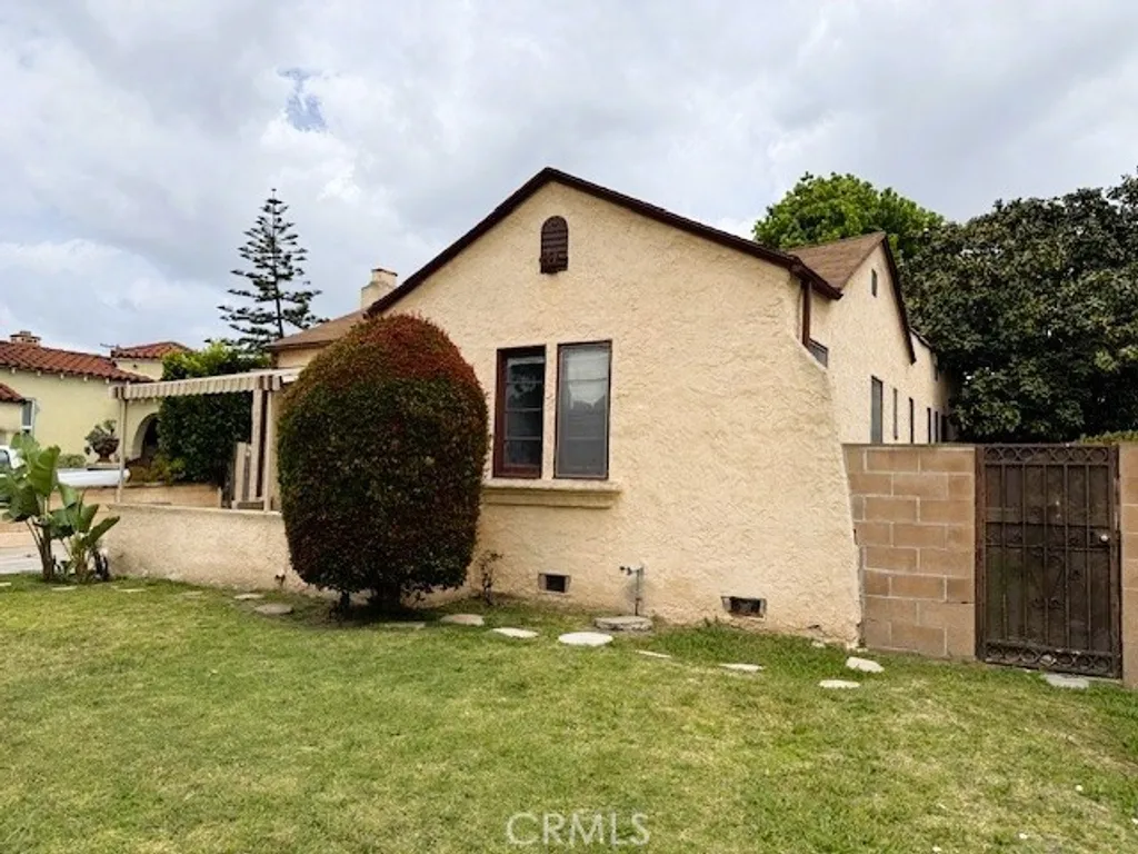 Additional image 15 of 9432 S Hobart Boulevard, Los Angeles, CA 90047