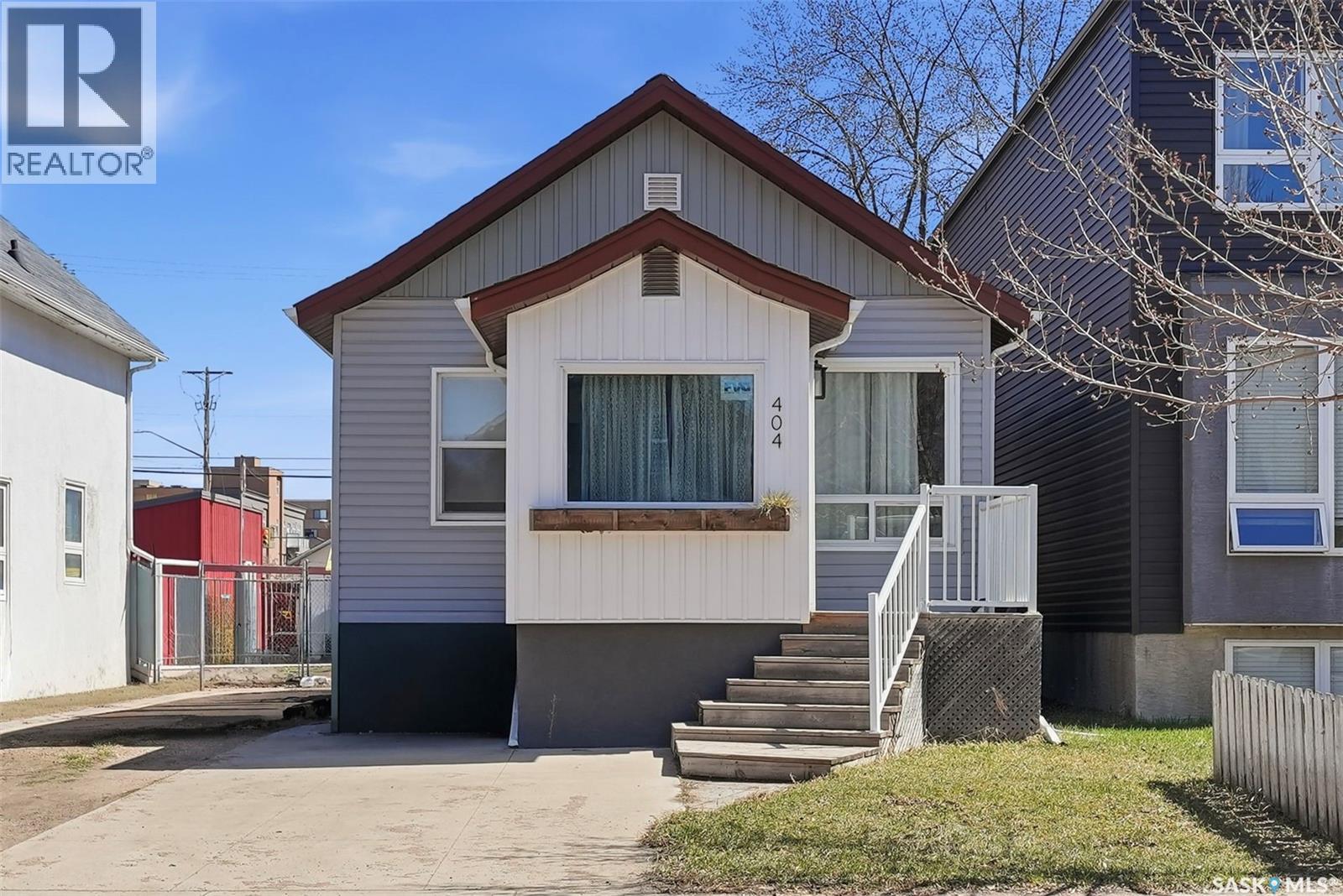 404 D Avenue S, Saskatoon, SK, S7M1R4