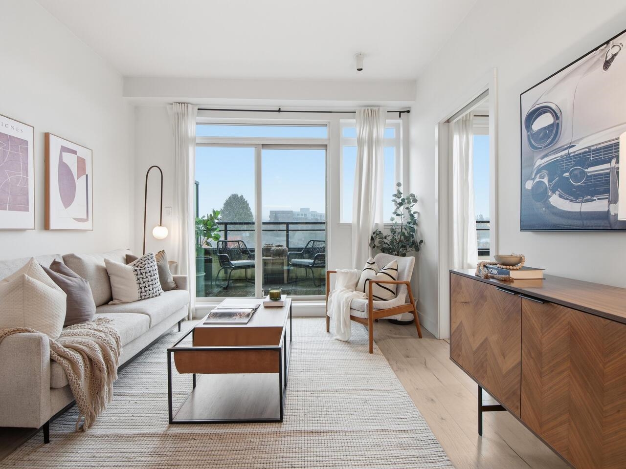 PH6-688 17th Avenue E, Vancouver, BC, V5V 0A8