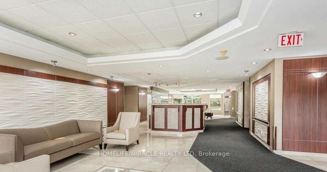 Additional image 3 of 204-135 Hillcrest Avenue, Mississauga, ON, L5B 4B1