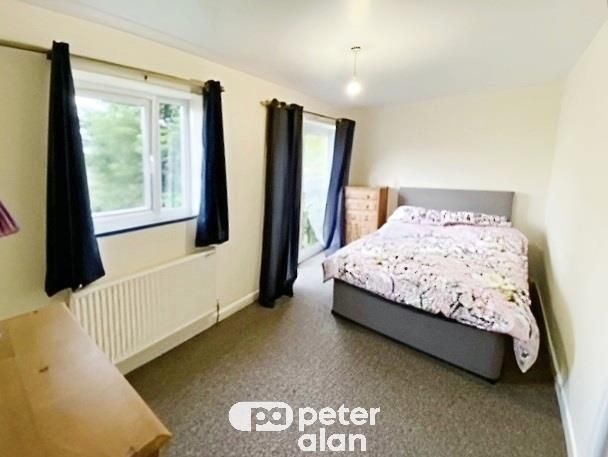 Additional image 7 of 4 bed property to rentSeion Place, Neath SA10