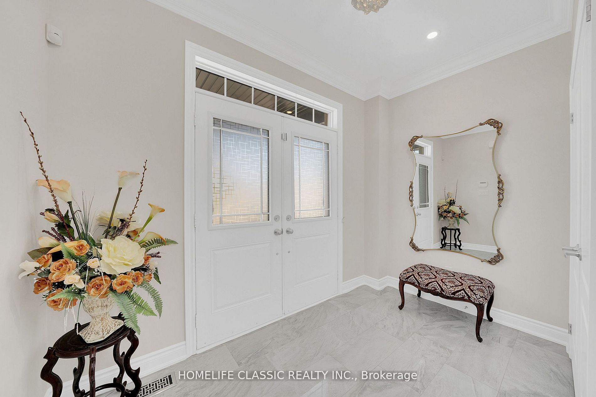Additional image 3 of 105 Mckenzie Way, Bradford West Gwillimbury, ON, L3Z 4G6
