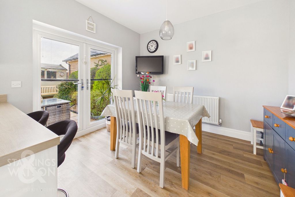 Additional image 8 of 4 bed detached house for saleOak Avenue, Loddon, Norwich NR14