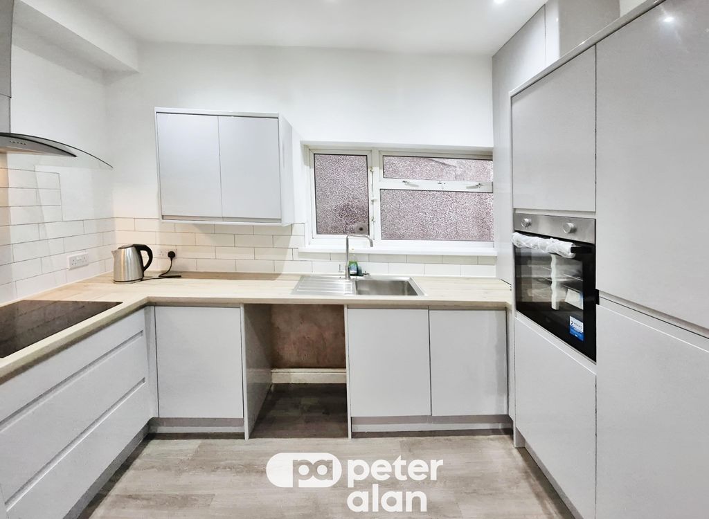 Additional image 4 of 3 bed property to rentPenrhiwtyn Street, Neath SA11