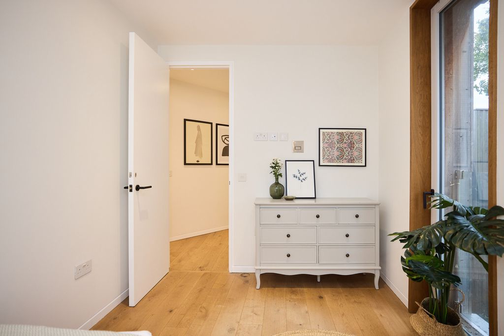 Additional image 9 of 3 bed detached house to rentCrowntree Mews, Mill Hill NW7