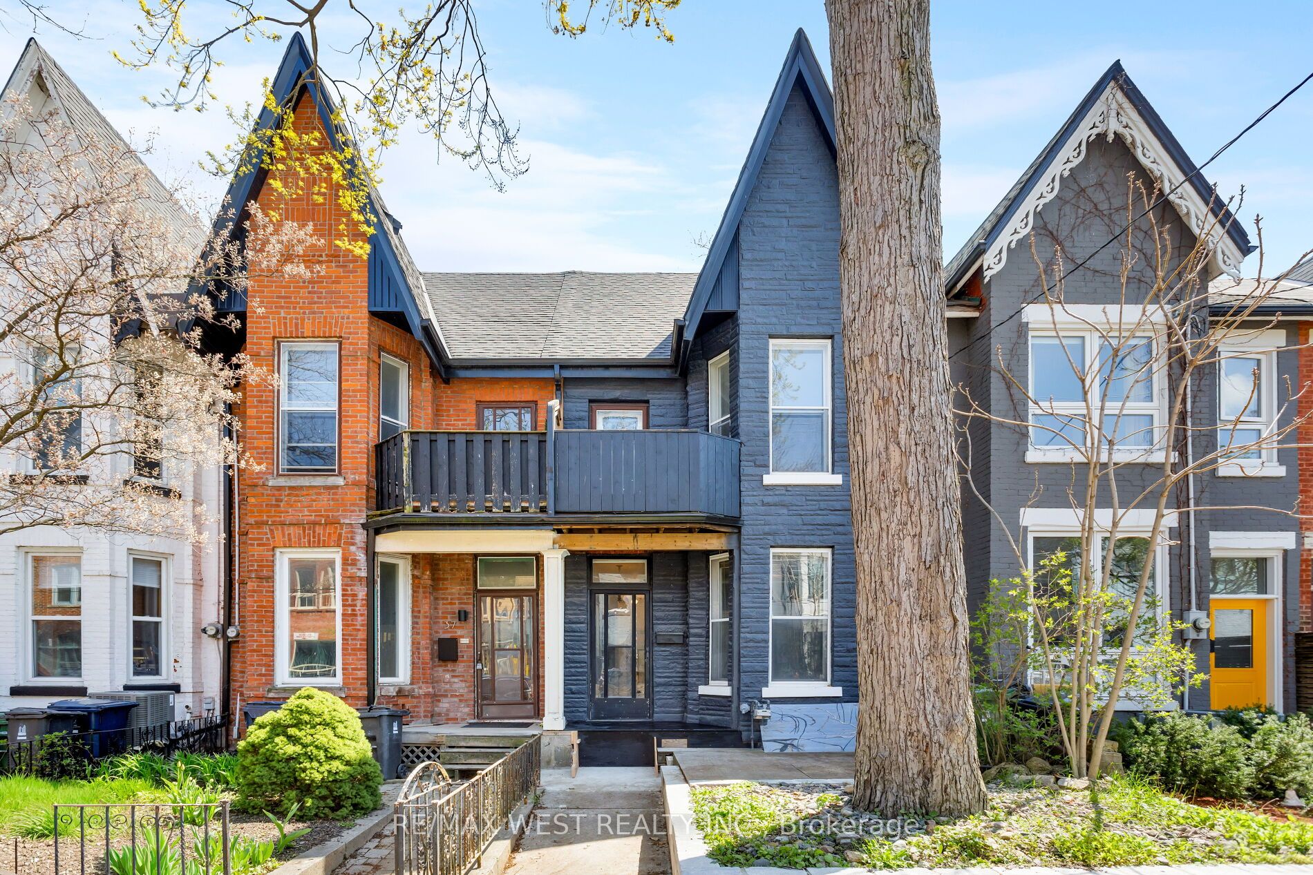 39 Noble Street, Toronto, ON, M6K 2C7