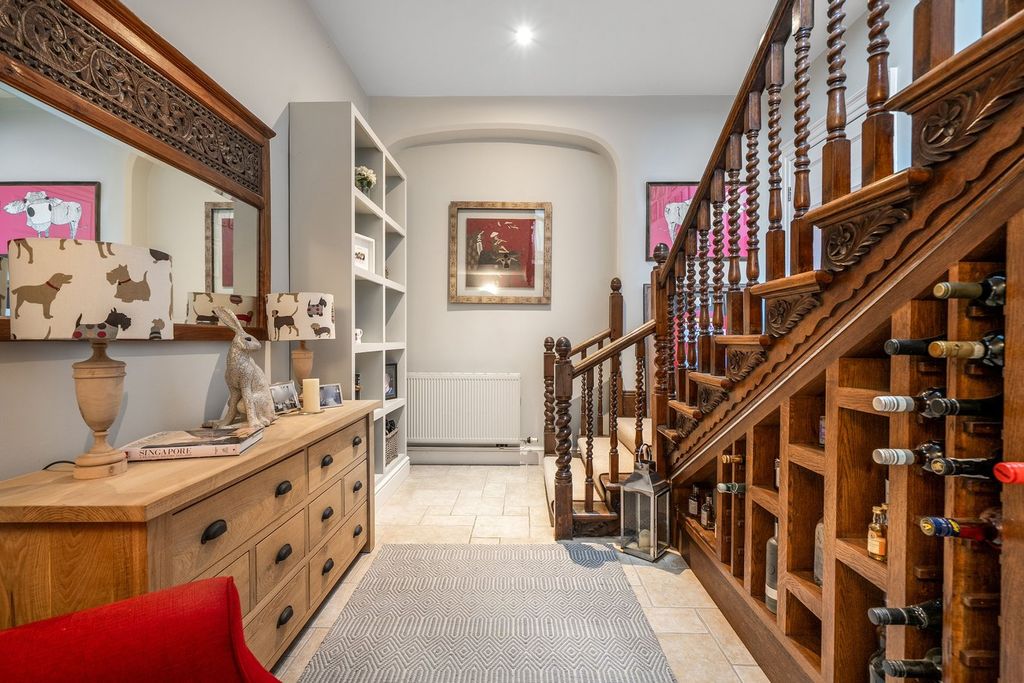Additional image 13 of 3 bed flat for saleThrupp Lane, Thrupp, Stroud GL5