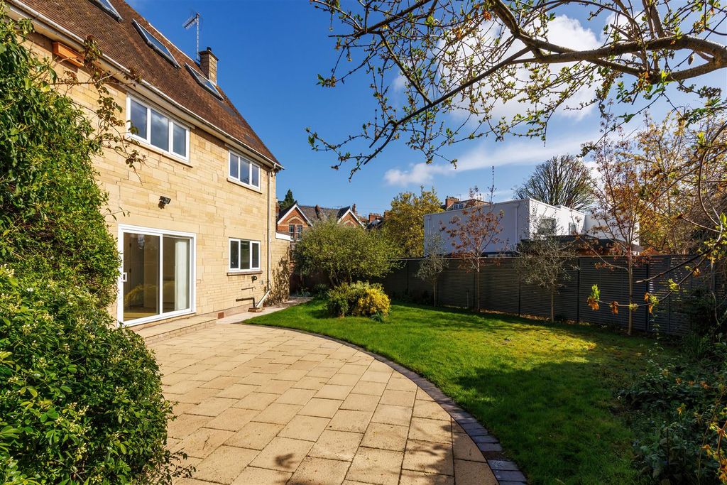 Additional image 21 of 4 bed property to rentUnion Road, Leamington Spa CV32