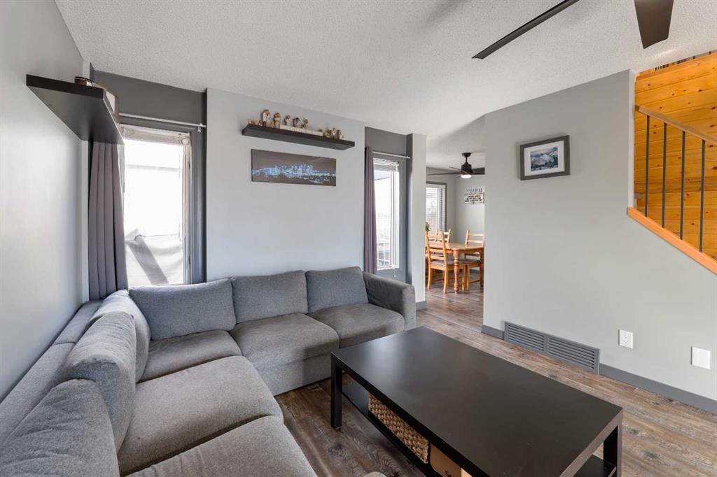 Additional image 6 of 11 Woodside Circle, Airdrie, AB, T4B 2H8
