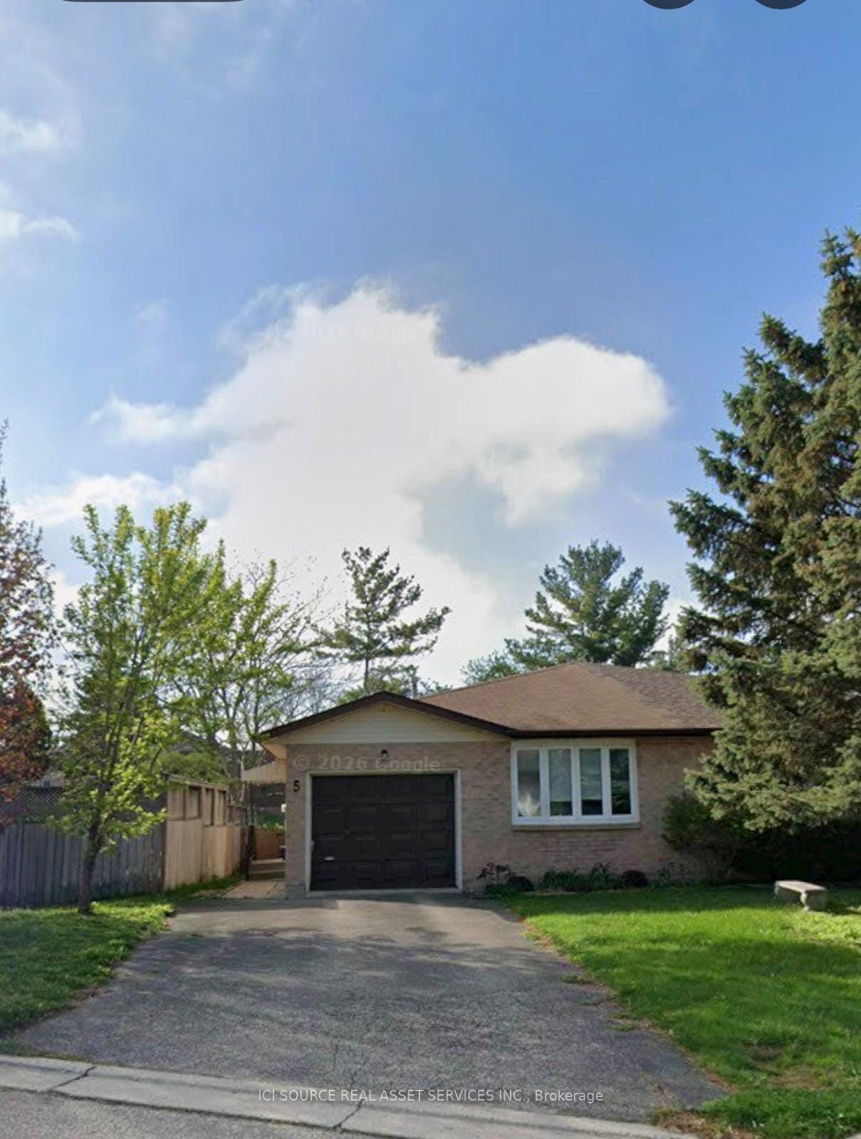 Upper-5 Marcon Court, Kitchener, ON, N2E 3G2