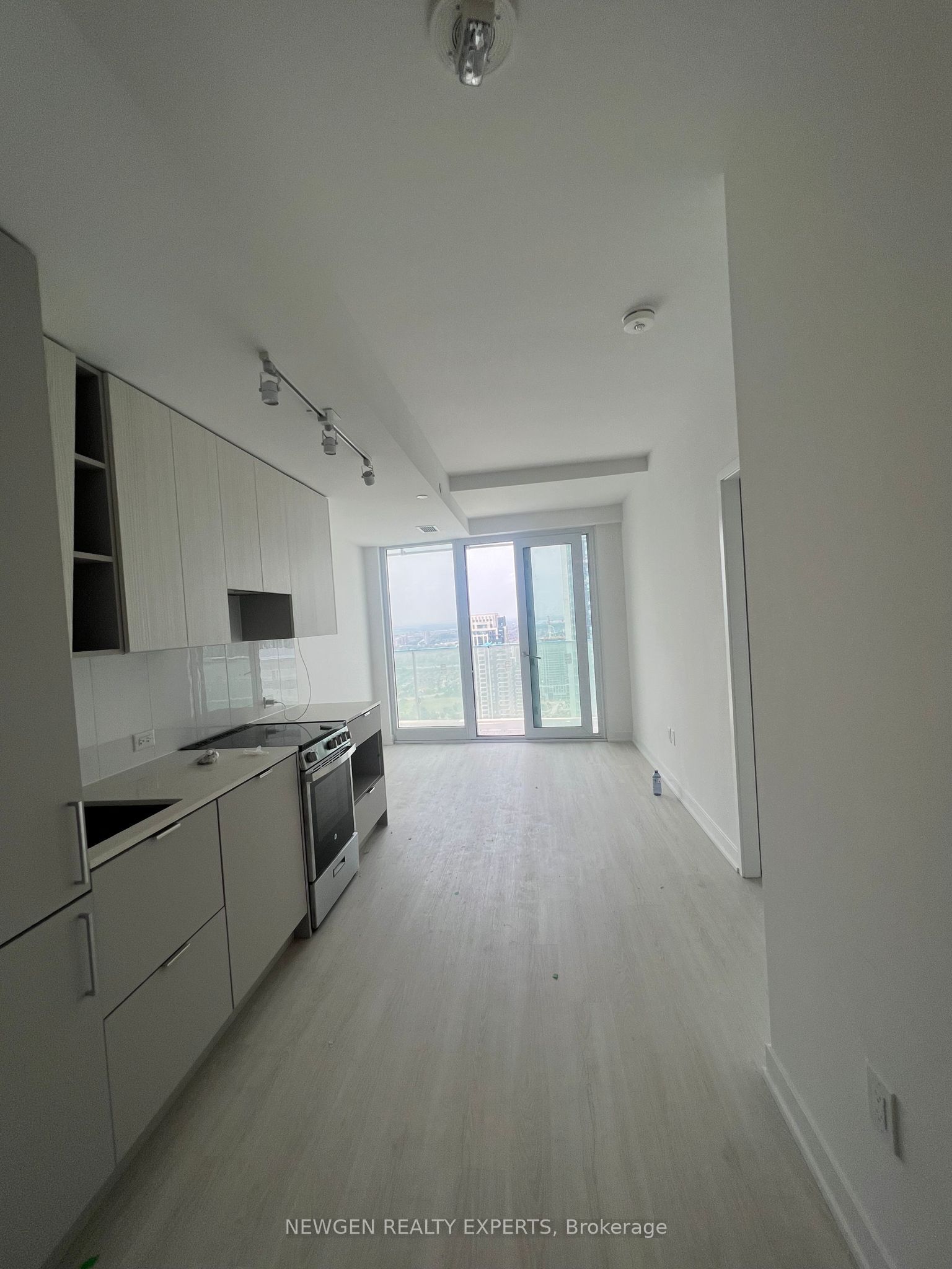 Additional image 3 of 3512-3883 Quartz Road, Mississauga, ON, L5B 0M4