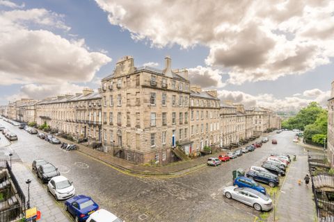 Northumberland Place, New Town, Edinburgh EH3